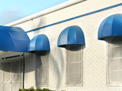 Bullnose awnings